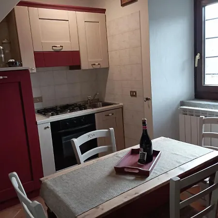 Torre Riva Dimora Storica פיומאלבו