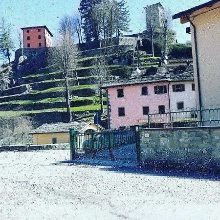 Torre Riva Dimora Storica Casa vacanze *