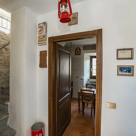 בית נופש Torre Riva Dimora Storica *