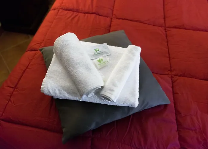 別荘 Torre Riva Dimora Storica フィウマルボ